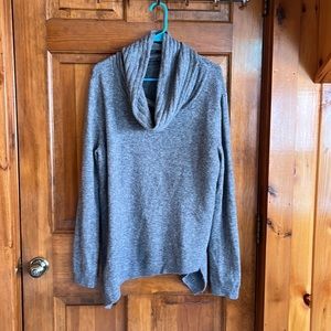 Sister Women's Gray Cowl Neck Sweater Size Large